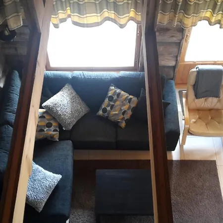 Cozy Log In Levi - Sauna & Front Slopes View Ferienhaus